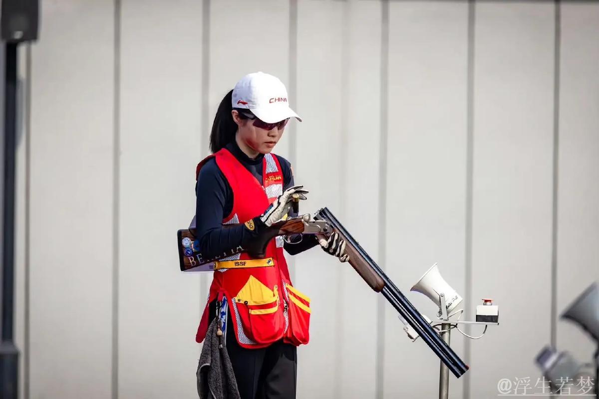 中国队夺临汾亚洲杯多向飞碟男女青年组前三名 中国队夺临汾亚洲杯多向飞碟男女青年组前三名